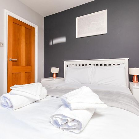 Modern And Stylish 2 Bedroom House In Brighton Eksteriør billede
